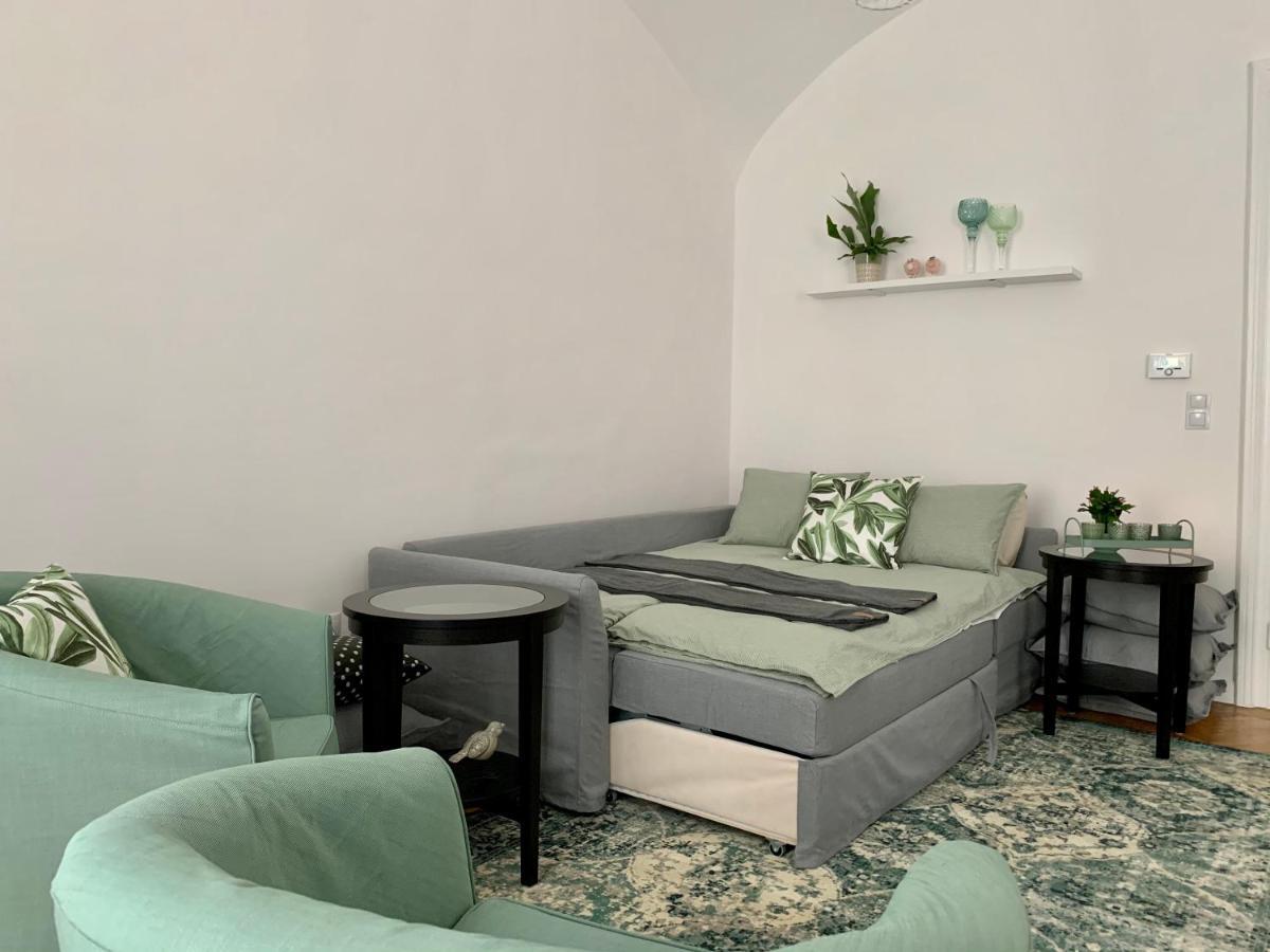Forst-Haz Apartman Eger Luaran gambar