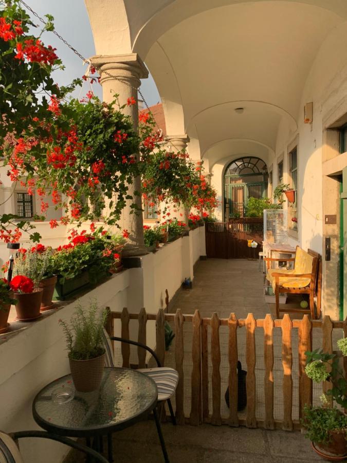 Forst-Haz Apartman Eger Luaran gambar
