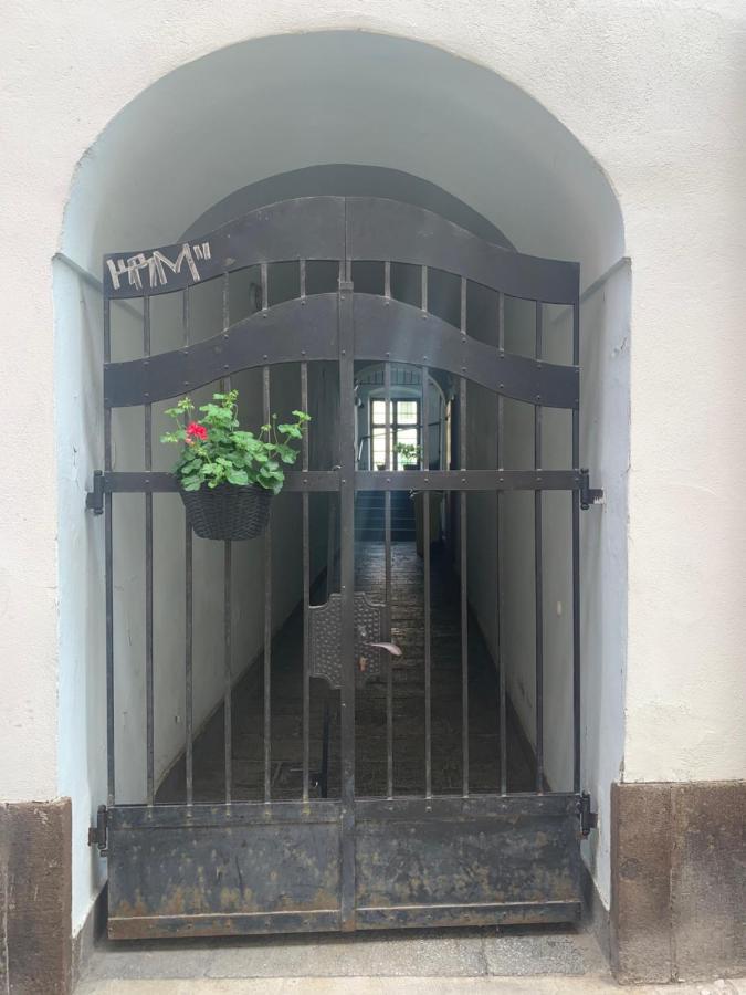 Forst-Haz Apartman Eger Luaran gambar