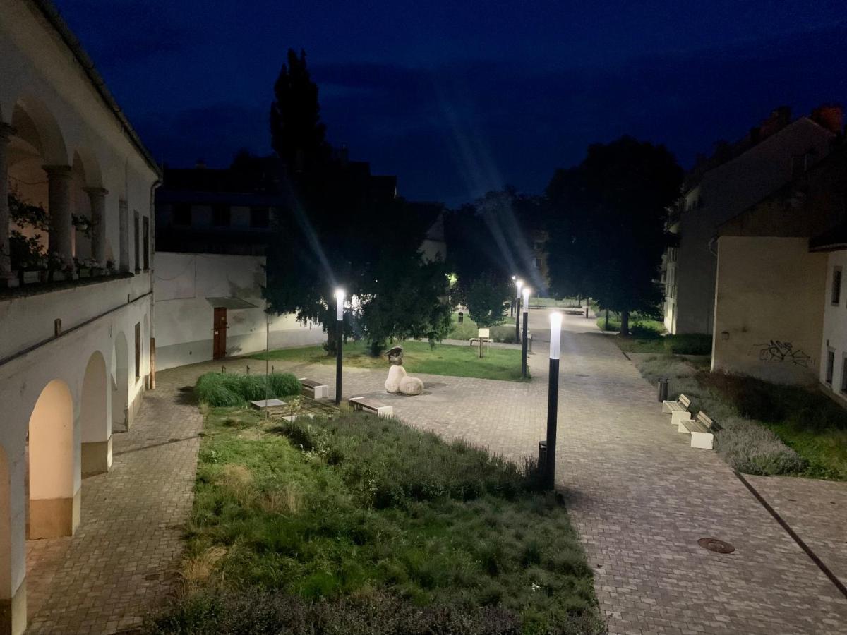 Forst-Haz Apartman Eger Luaran gambar