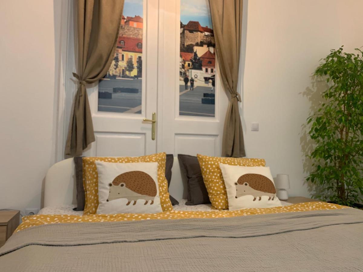 Forst-Haz Apartman Eger Luaran gambar